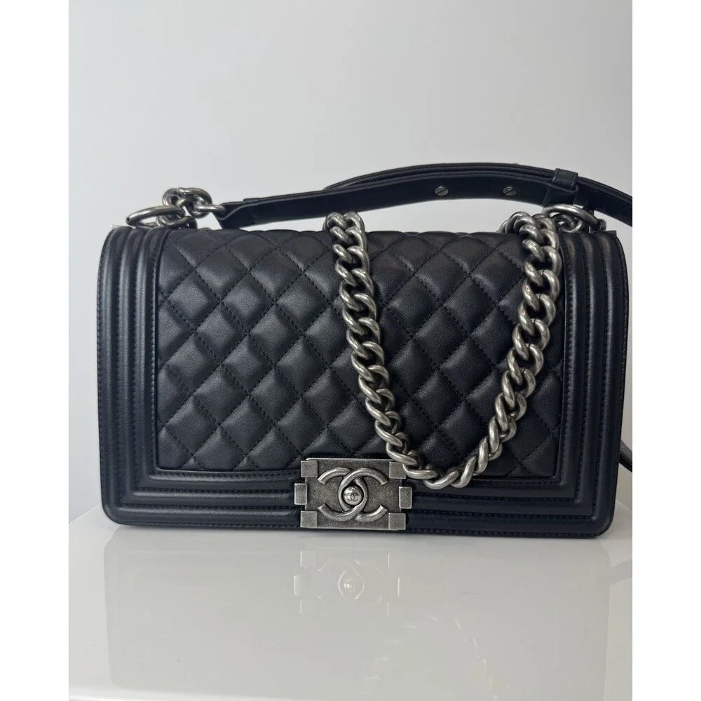 CHANEL authentic medium